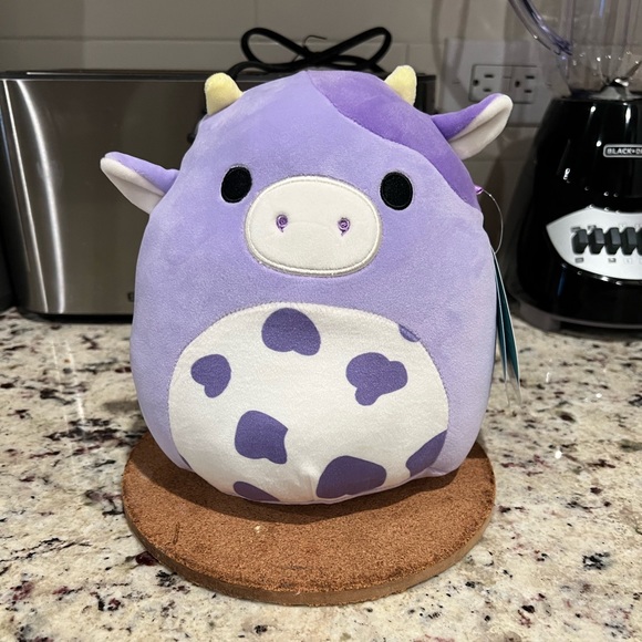 New Bubba The Cow Squishmallows - Picture 2 of 9